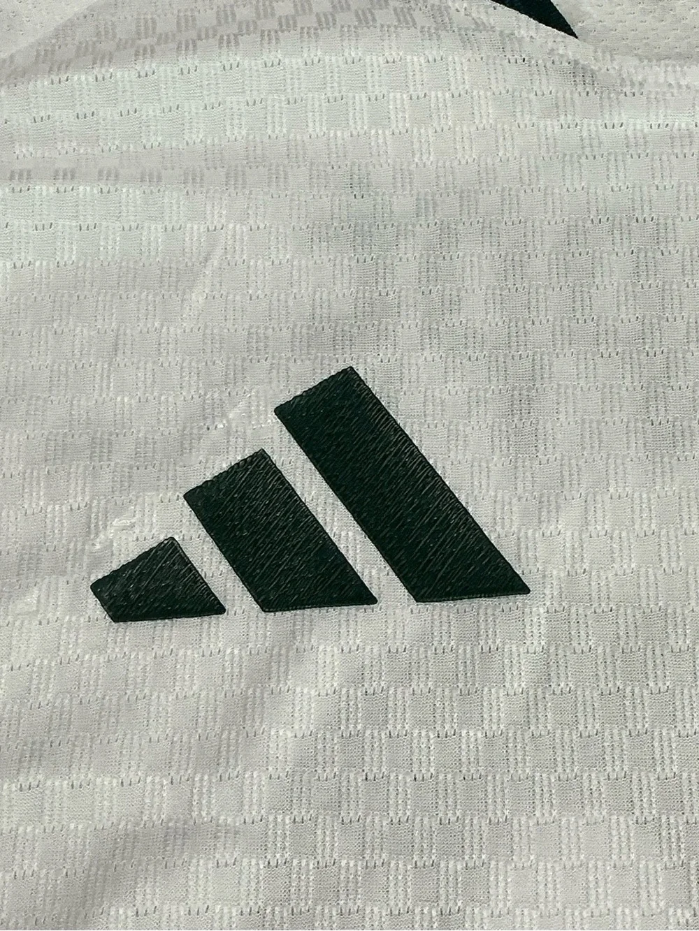 NWT Real Madrid 26-27 Home Jersey MBAPPE #10 Player Version Size Extra Large - Picture 10 of 15
